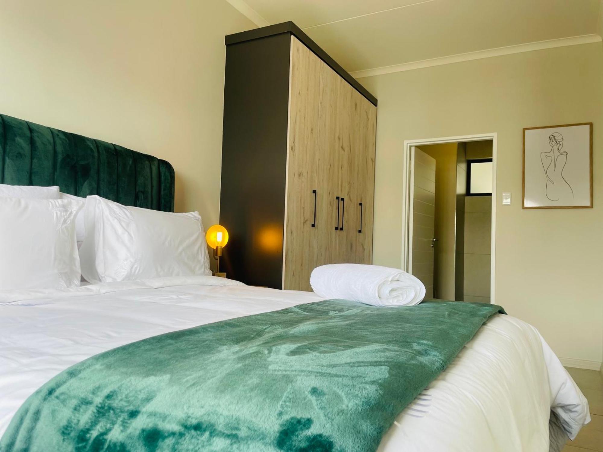 Mikeys Place On New: 2Bed2Bath No.1 With Free Wifinetflix 米德兰 外观 照片